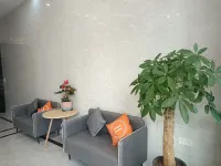 Tianmei Apartment (Dongguan Bank Basketball Center Branch)