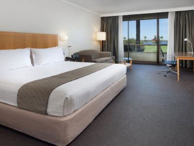 スタンダードルーム(クイーン)(バルコニー) クラウンプラザ パースの写真