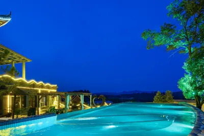 Floral Hotel·Wuyi Shandu Ancient Ship Wood Hot Spring Hotel Hotels near Wuyi Wenquan Yingshi Museum