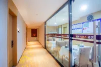 IU Hotel (Korla Railway Station Store)