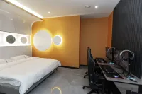 Linyi Bobo Xiong E-sports Hotel Các khách sạn ở Lâm Lễ
