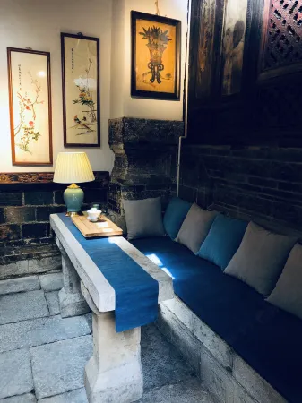 Jinghe Dongyuan (Jianshui Ancient Town Chaoyang Tower) Отели рядом с достопримечательностью «Ant Workshop Scenic Area»