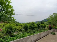 Yijing Manor, Luchuan Hotels near Danjiang Grand View Garden