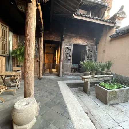 YOUMingtang B & B
