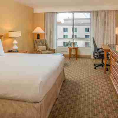 Hilton Seattle Airport & Conference Center Rooms