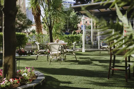 Madrid Marriott Hotel Princesa Plaza Отели рядом с достопримечательностью «Небоскреб "Испания"»