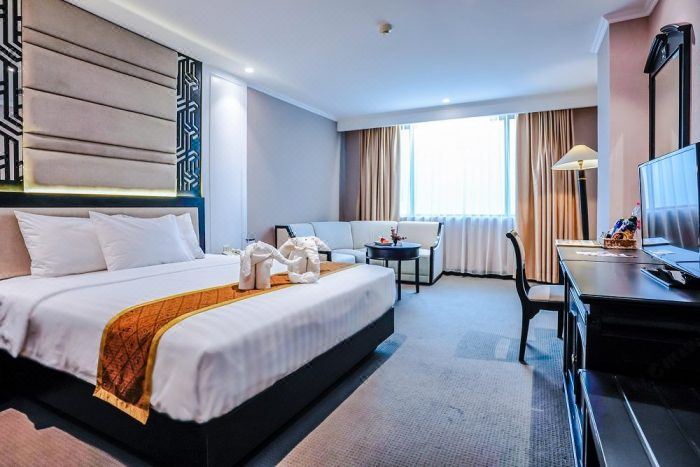 Grand Arkenso Parkview Hotel Semarang Over view