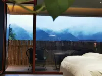 Hengdian Xiaoxishe Homestay (Hengdian Film and Television City Qinwang Palace Branch) - 발코니