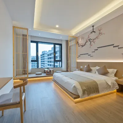 Platinum Cloud Movie Viewing Hotel Hotel in zona Fiume Qiantang