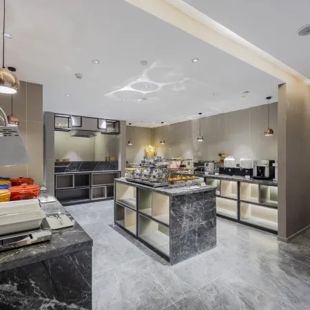 Homeinn Selected Hotel (Haining Changan)