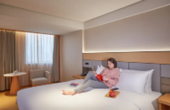 โรงแรม JI (พื้นที่การค้าจตุรัสเทียนยี้ หนิงป่อ)