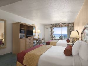 Days Inn by Wyndham Panama City Beach/Ocean Front