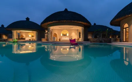 Chongzuo Wild Stay Collection - Yebai Resort Villa