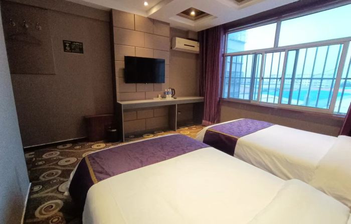 Peace Business Hotel