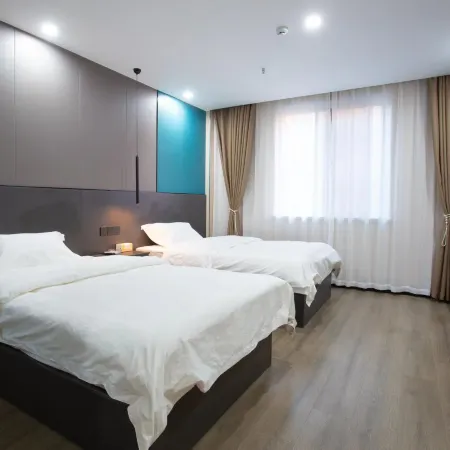Jinhu Yunji Light Residence Hotel