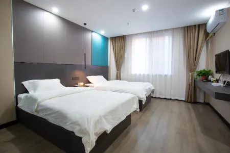 Jinhu Yunji Light Residence Hotel