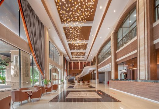 자나 디럭스 호텔