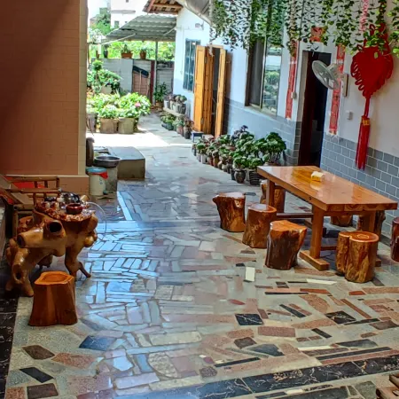 Cunsao Inn