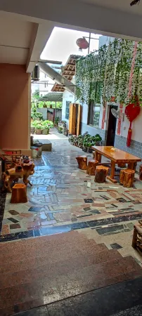 Cunsao Inn Отели рядом с достопримечательностью «Langshan National Park»