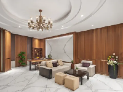 แดเชน โฮเทล - เลคง เฟอร์นิเจอร์ มาร์ท ฝอซาน โรงแรมในฝอซาน