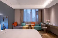 Nanchang Honggutan Qiushui Square Manxin Hotel