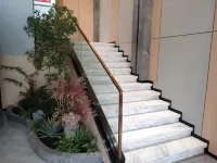 7Days Inn Chain Hotel (Zhongjiang Kuishan Park) - parking