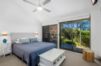 Glen Eden Beach Resort