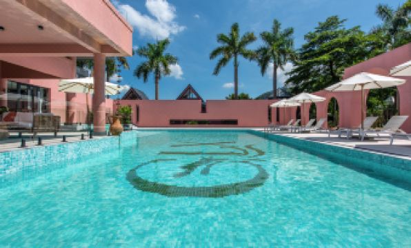 Qingyuan GLX River Hotspring Hotel