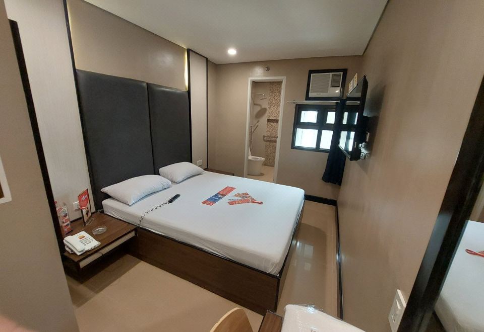 Hotel Sogo Timog 2
