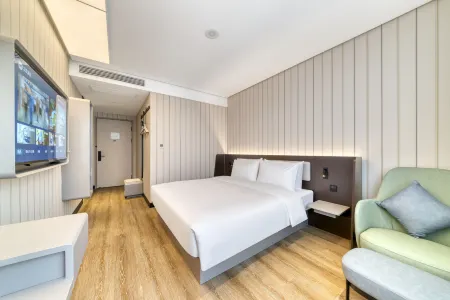 HanTing Hotel (Wenzhou South Railway Station)