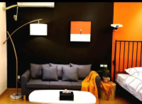 Meilu Yiju Apartment (Zhangjiagang Meilin Square Branch)