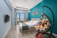 Hongdu Hotel (Kunming South High-speed Railway Station University Town) - pemandangan pegunungan