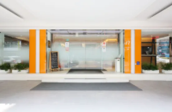 CityInn Hotel Taipei Station Branch III Hotel berhampiran Taipei Bus Station