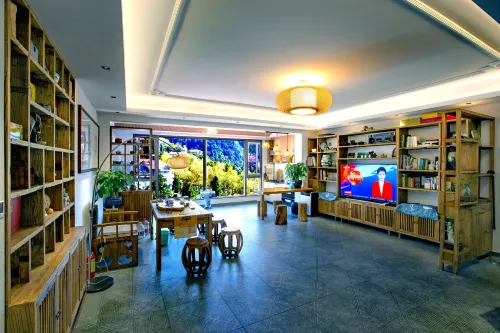 Loushan Youran Shangjujuju