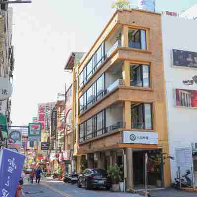 Roots Chew Hotel Hotel Exterior