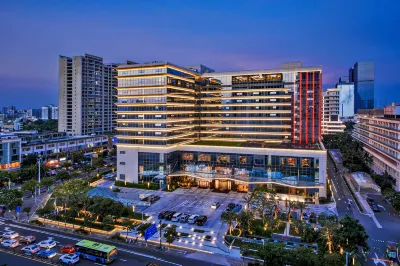 Orchid Sea Hotel Hotel dekat Five Figures' Temple