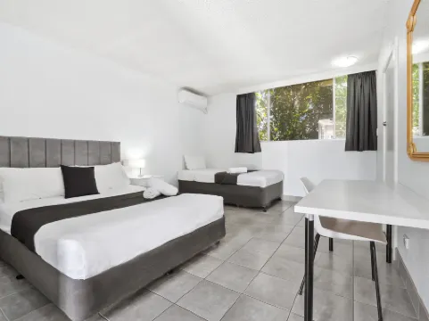 羅伯特湯斯酒店