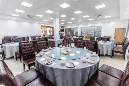 Jinggangshan Maoping Hotel Отели рядом с достопримечательностью «Octagon House»