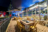 Luanchuan mo ye xing kong holiday manor Hotels in Luanchuan