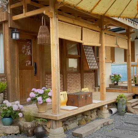 Huidu Yishe · Panxi Homestay (Meiling Shenlongtan)