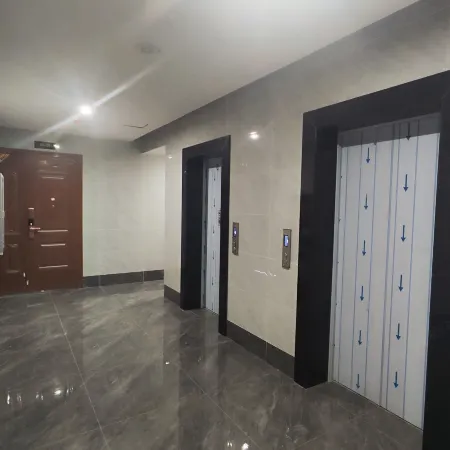 Shuangqi Bieyuan Homestay (Panzhou Gymnasium)