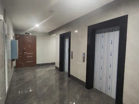 Shuangqi Bieyuan Homestay (Panzhou Gymnasium)