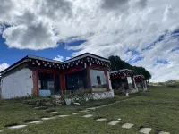 To the point·Qingju Hotel