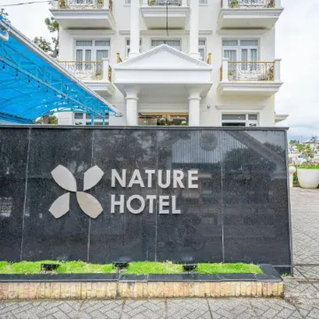 Nature Hotel - Luong The Vinh