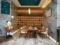Chongyi International Hotel Hotels in Chongyi