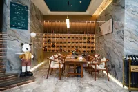 Chongyi International Hotel Hotels in Chongyi