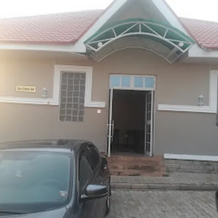 Three Angel City Apartment and Suite