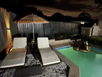 Sydney Golden Swan Holiday house with Pool, Spa, Game Room,150Inch Projector and Smart House - Private Pools