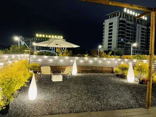 Twilight City Homestay (Jingdezhen North Station)