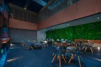 Nanhai Yuntian Hotel (Liupanshui Zhongshan District Government) - bar